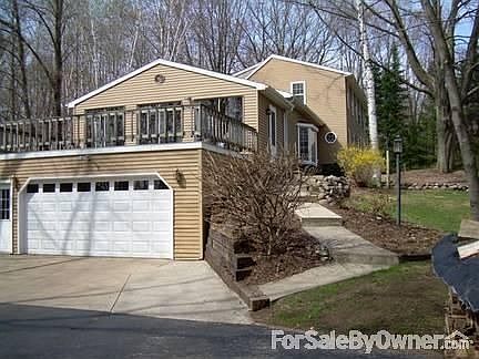 3rd image of 785 Melanie Ln
