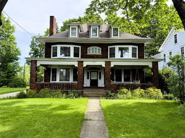 525 Chestnut St, Meadville, PA 16335