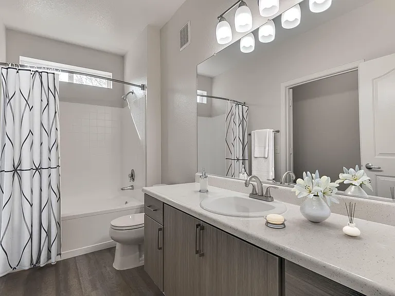 Grove at Orenco Station Apartments — Photo 13