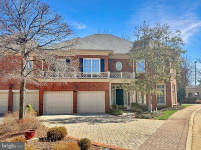 3811 N Randolph Ct, Arlington, VA, 22207