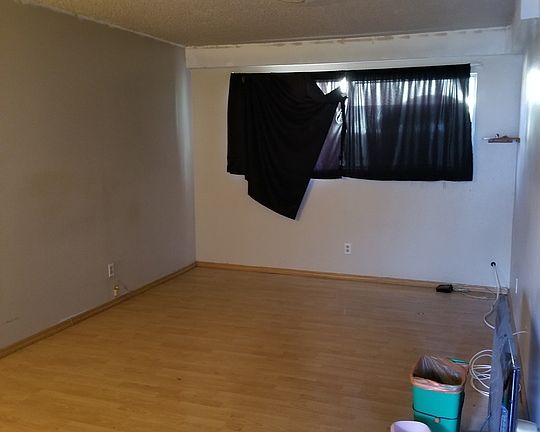 5th image of 23769 Suncrest Ave