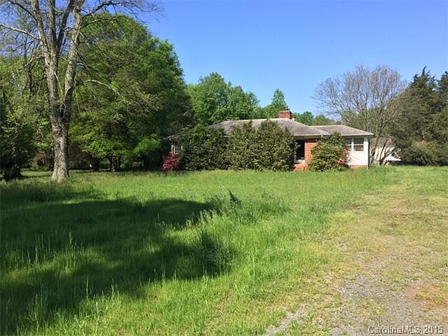 1st image of 4824 Hobbs Hill Dr