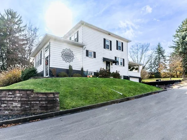 1625 21st Ave, Beaver Falls, PA 15010