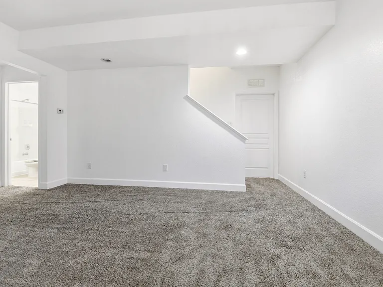 4707 Walden Way — Photo 34