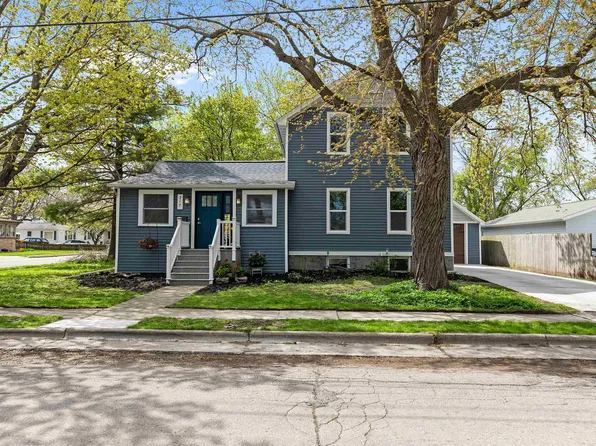 317 Hewitt St, Neenah, WI 54956