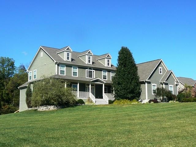 1st image of 183 Stone Creek Dr SW