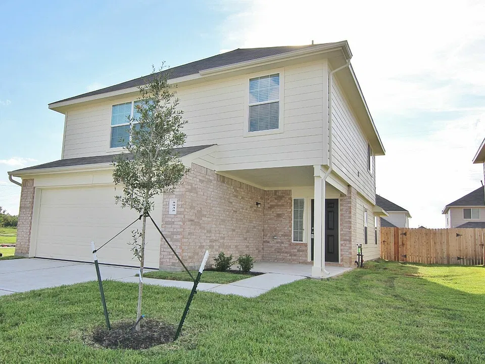 5935 Dawn Misty Ln