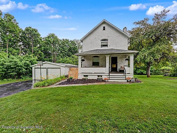 2nd image of 311 Knapp Rd