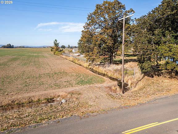 3rd image of Porter Rd SE #1500