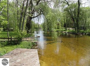 1168 Summers Ln, Weidman, MI 48893