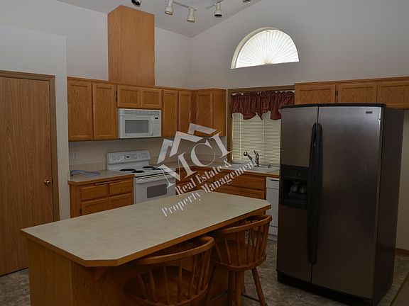 2nd image of 8712 200th Street Ct E