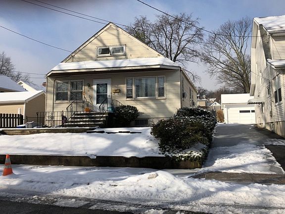 2nd image of 9 James Ct