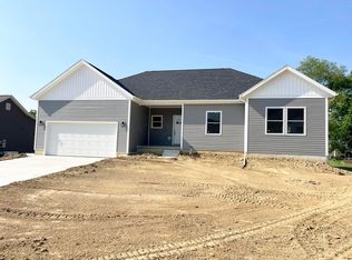 32318 Redbud Ln, Logan, OH 43138