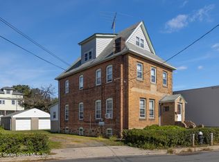 41 Olympia Blvd, Staten Island, NY 10305