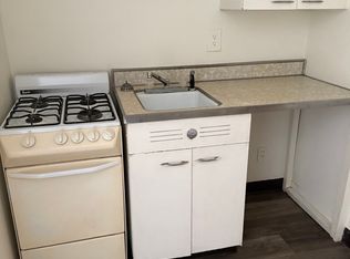 602 W Le Fevre Rd #114, Sterling, IL 61081