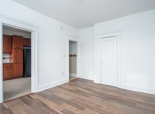 120 De Kalb Ave #1, Jersey City, NJ 07306