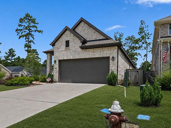 3rd image of 505 Burnaby Ct