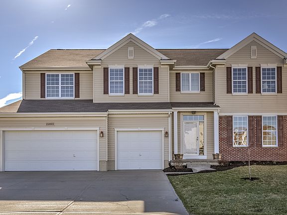 3rd image of 15801 Cary Cir