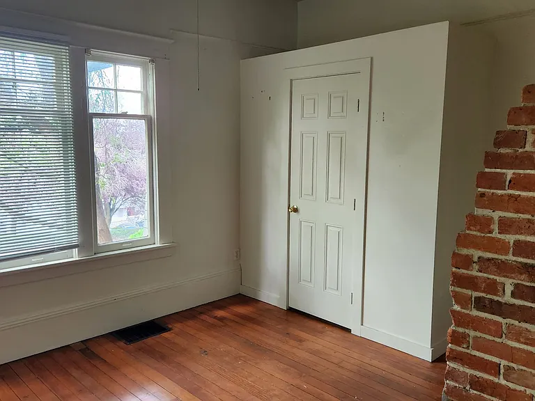 920 N Garden St #1 — Photo 15