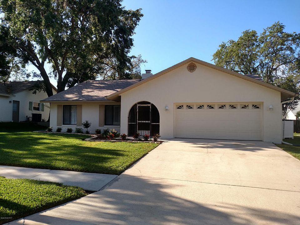 1st image of 1365 Muirfield Dr