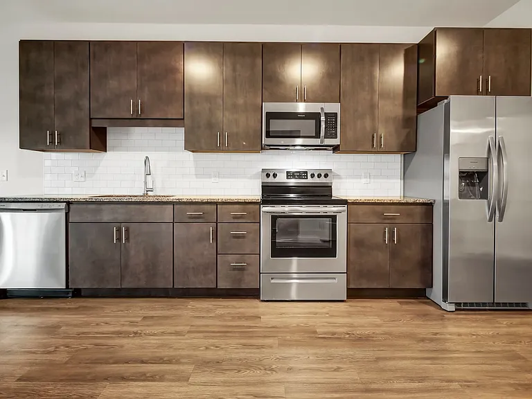 Quest Apartments — Photo 32