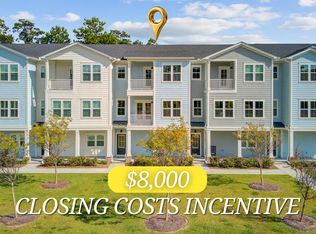637 N Laurel St, Summerville, SC 29483
