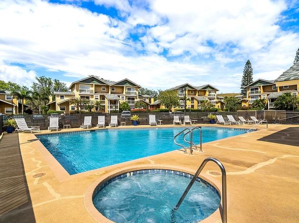 68-3907 Paniolo Ave #402