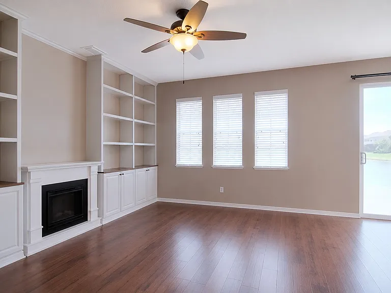 3273 Candia Dr — Photo 3