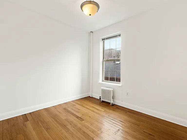 2677 Kennedy Blvd #12 — Photo 6