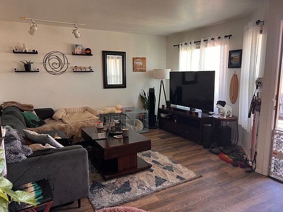 4th image of 2828 Famosa Blvd Unit 303