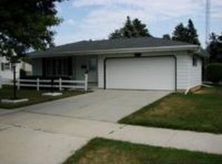2411 N 25th St, Sheboygan, WI 53083