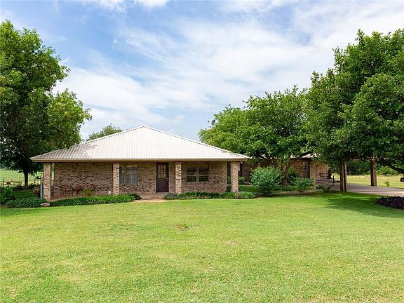 3rd image of 1333 County Road 304