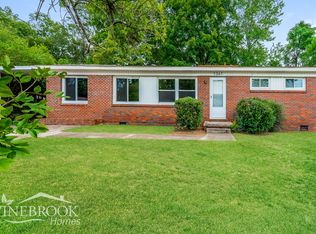 1341 Orlando Cir NE, Birmingham, AL 35215