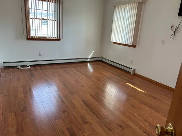 (undisclosed Address), Westbury, NY 11590