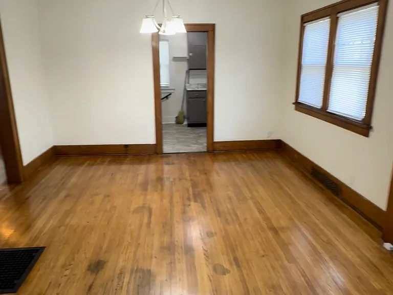 1230 Lake St — Photo 3