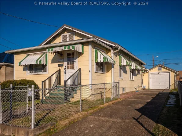 1208 W Virginia Ave, Dunbar, WV 25064
