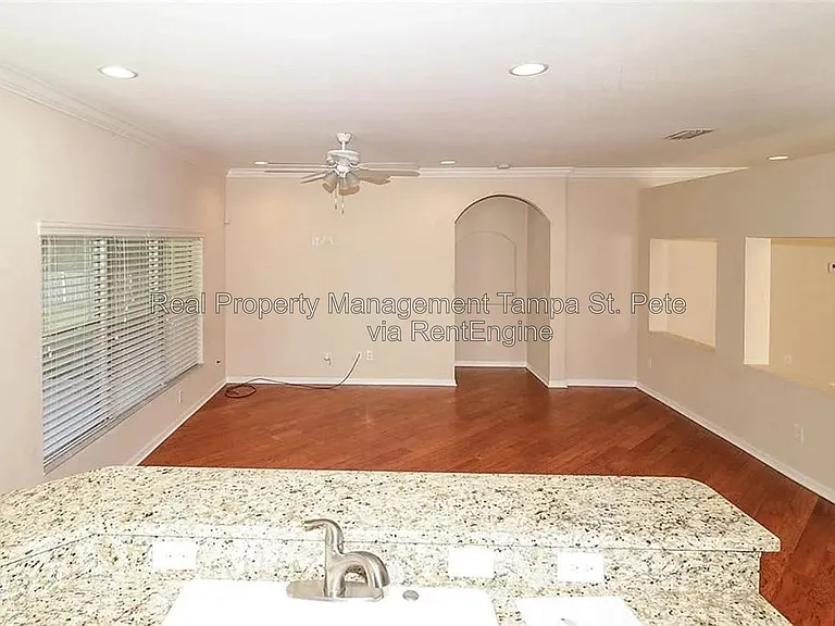 11446 Pennsville Ct — Photo 13
