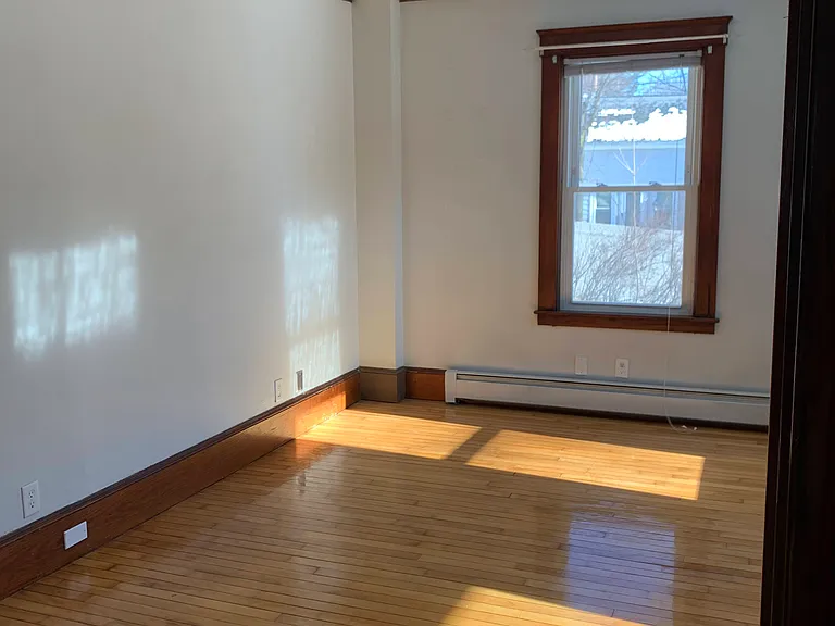 25 Glendale St #A — Photo 14