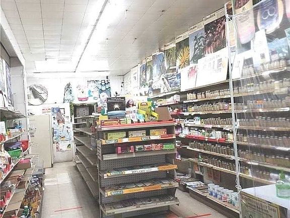 2nd image of 8409 Jamaica Ave