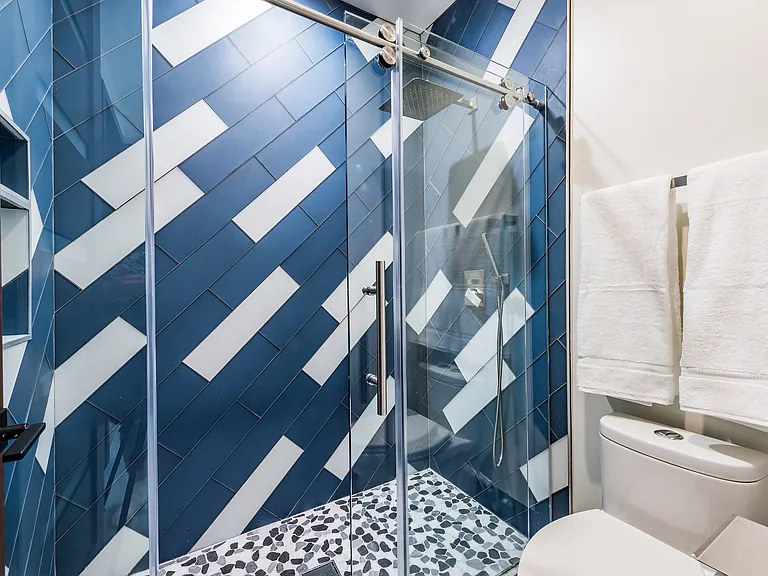 Bed 4: Bathroom shower (Upper level right)