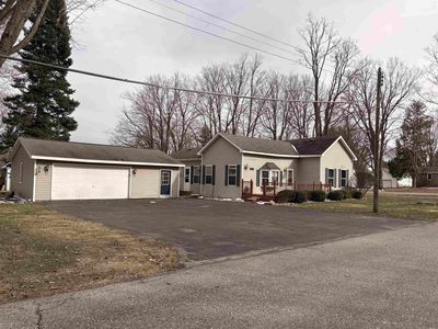 285 S 2nd St, Harrison, MI, 48625