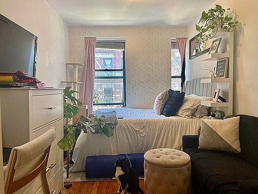 1st image of 150 Orchard St #4DD