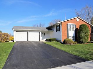 1489 Mitchell Trl, Elk Grove Village, IL 60007
