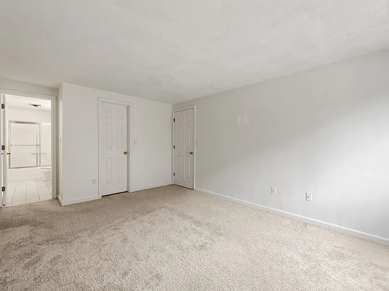 1600 Massachusetts Ave #205 — Photo 14