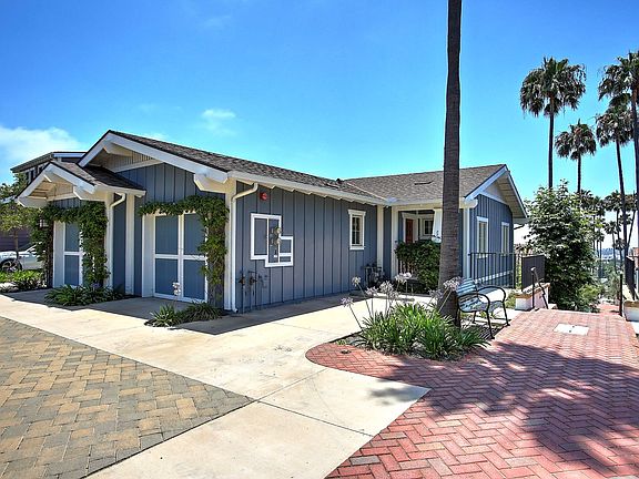 3rd image of 601 E Micheltorena St Unit 88