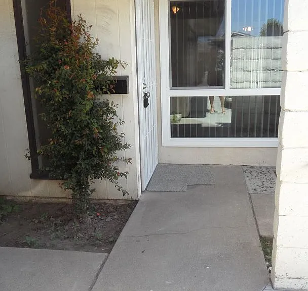 1189 N Shattuck St #A-C — Photo 2