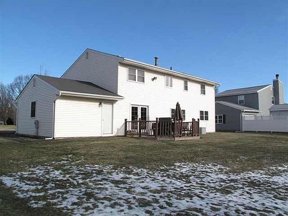 4th image of 47 Timber Dr