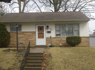 1615 Green Acre Dr, Huntington, IN 46750