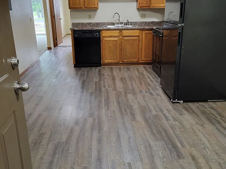 1601 Aspen Drive — Photo 2