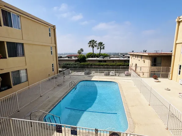 1301 W Lincoln Ave APT 318, Montebello, CA 90640